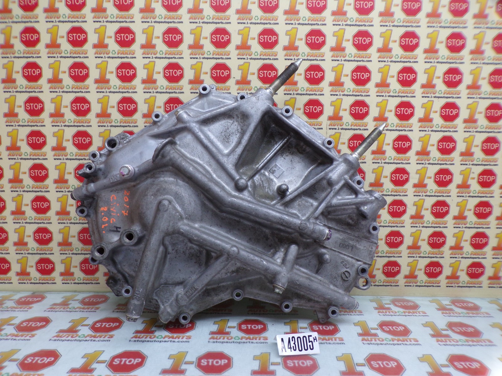 2016-2021 HONDA CIVIC 2.0L CVT TRANSMISSION LEFT SIDE COVER 21230-5DJ-000 OEM 2016-2021 HONDA CIVIC 2.0L CVT TRANSMISSION LEFT SIDE COVER 21230-5DJ-000 OEM