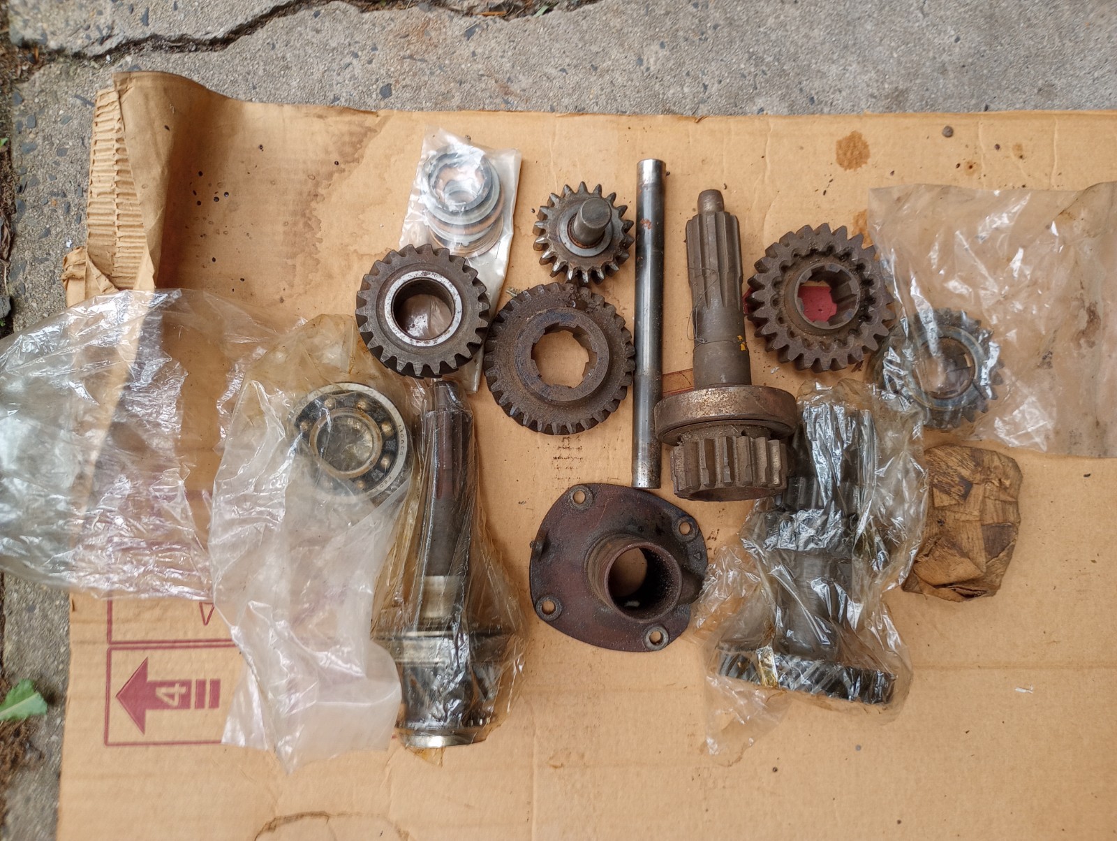 VINTAGE FORD 1930's & 1940's Transmission Gears and Misc. Parts VINTAGE FORD 1930's & 1940's Transmission Gears and Misc. Parts