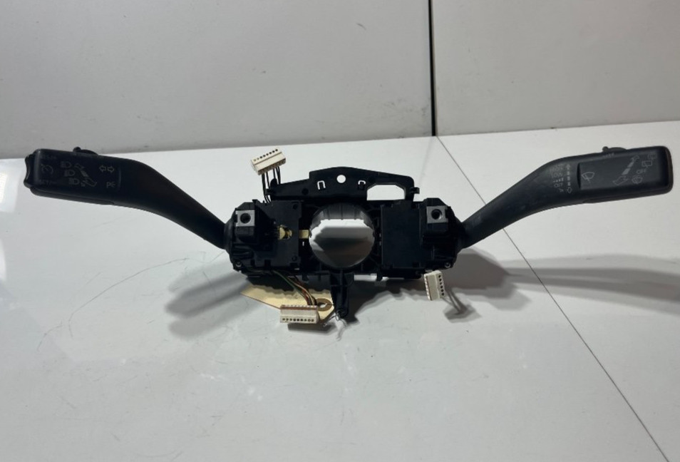 2010-2014 Volkswagen Jetta Sportwagen Steering Column Wiper Switch 5K0953507BC 2010-2014 Volkswagen Jetta Sportwagen Steering Column Wiper Switch 5K0953507BC