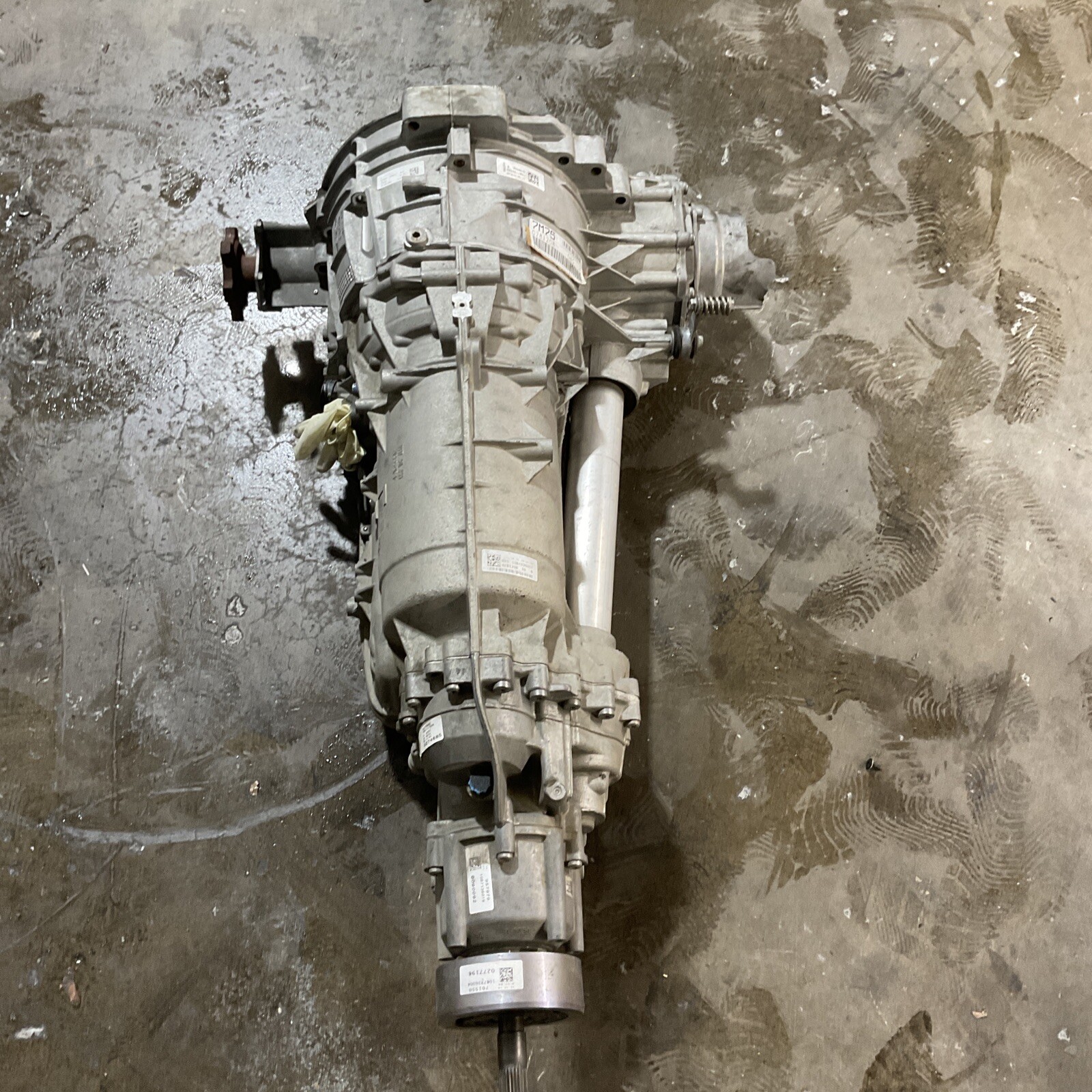 2011-16 Audi A4 Automatic Transmission Assembly (2.0L) (AWD) OEM 2011-16 Audi A4 Automatic Transmission Assembly (2.0L) (AWD) OEM