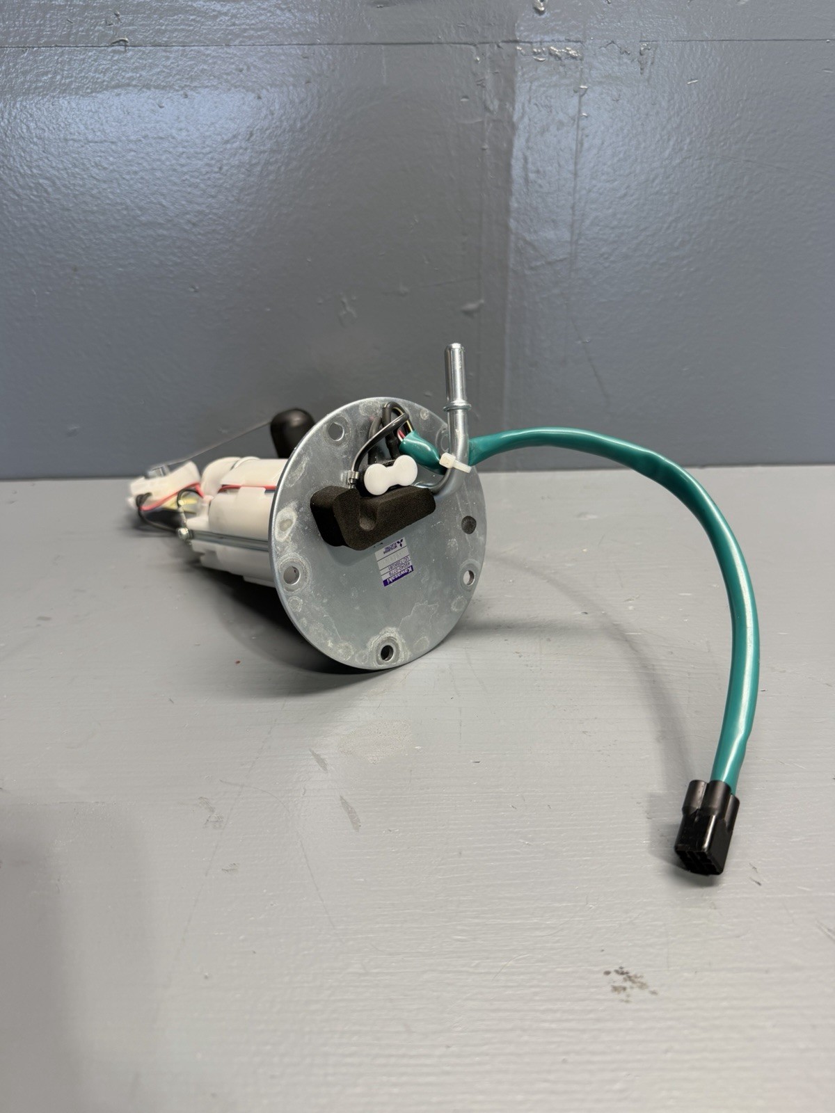2025 25 24-25 Kawasaki Ninja ZX6R ZX-6R 636 OEM Fuel Gs Pump Sending Unit #9 2025 25 24-25 Kawasaki Ninja ZX6R ZX-6R 636 OEM Fuel Gs Pump Sending Unit #9