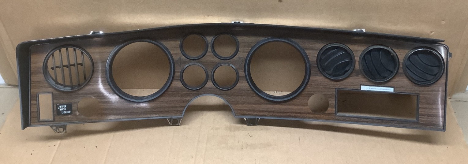 1973-1977 Pontiac Grand Prix Grand AM Lemans Dash Bezel Cluster Bezel 484771 1973-1977 Pontiac Grand Prix Grand AM Lemans Dash Bezel Cluster Bezel 484771
