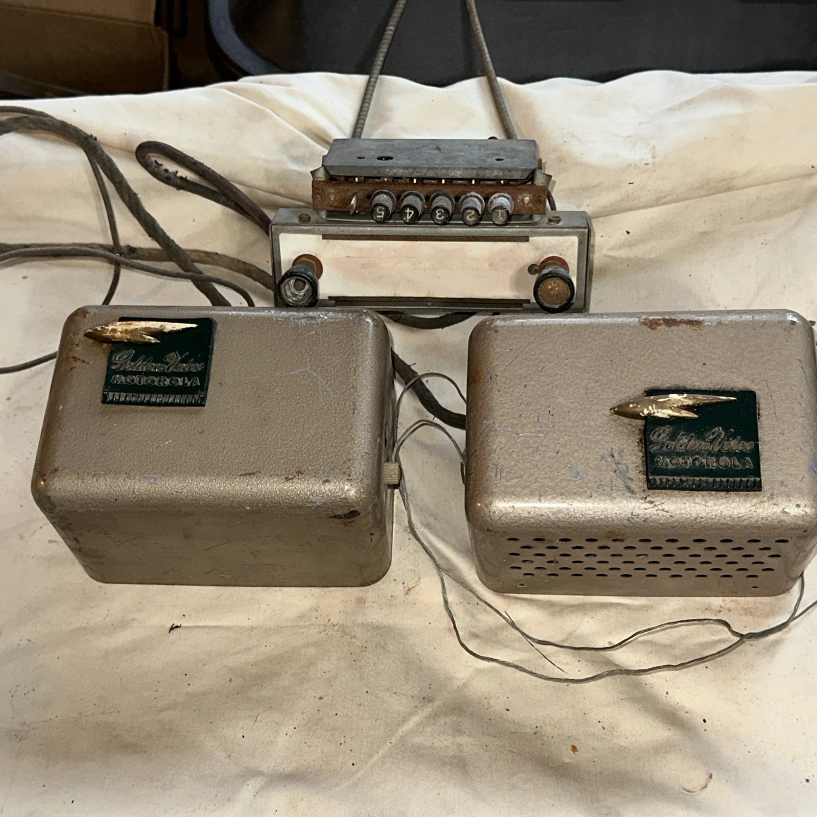 MOTOROLA Golden Voice 800 Classic tube AS-191 Car Truck Radio W/control Head MOTOROLA Golden Voice 800 Classic tube AS-191 Car Truck Radio W/control Head