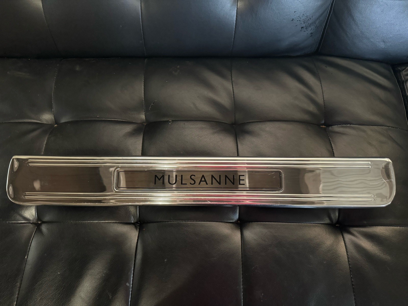 10-20 Bentley Mulsanne Left Front Door Sill Scuff Plate 3Y5863381A 10-20 Bentley Mulsanne Left Front Door Sill Scuff Plate 3Y5863381A