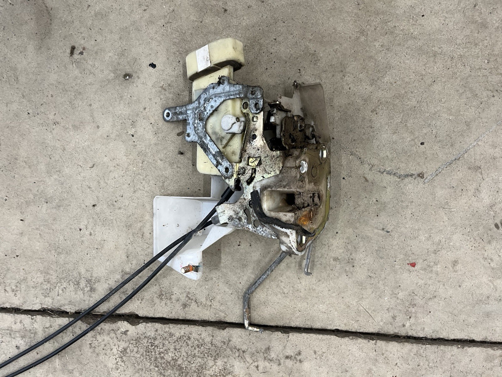 Toyota Celica 2000-2005 Front Driver Left Door Latch Lock Actuator Gts Gt Tested