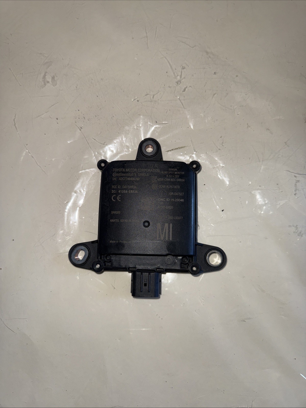 OEM 2021-2023 Toyota Mirai Rear Blind Spot Radar Sensor Monitor 88162-62020 OEM 2021-2023 Toyota Mirai Rear Blind Spot Radar Sensor Monitor 88162-62020
