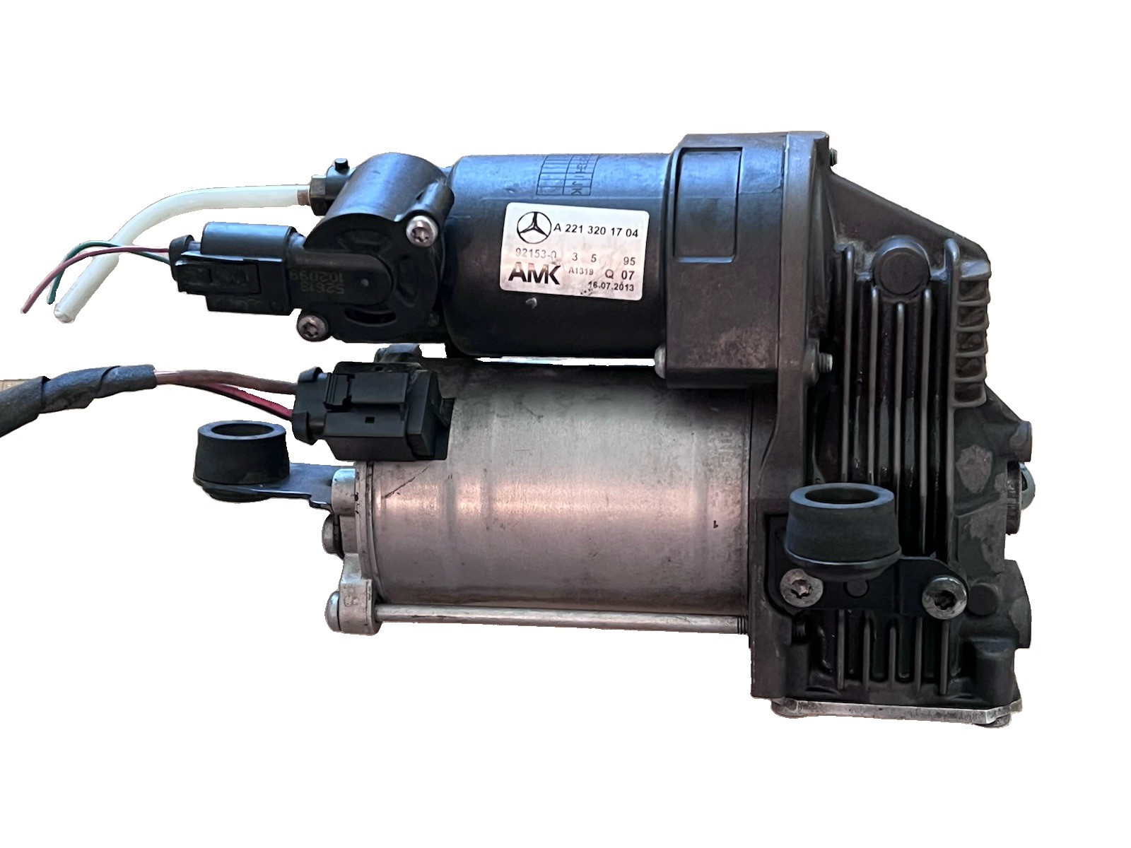 07-2013 mercedes w221 s550 s400 cl550 airmatic air suspension compressor pump