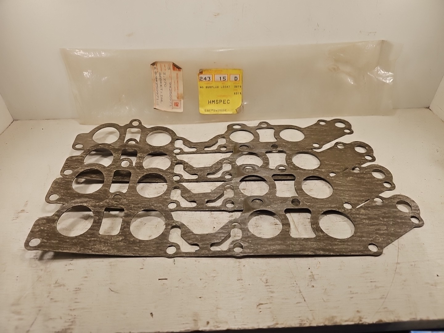 LOT OF 4 NOS OEM GM 94250971 1985-1989 CHEVY SPECTRUM ISUZU SPECTRUM & I-MARK LOT OF 4 NOS OEM GM 94250971 1985-1989 CHEVY SPECTRUM ISUZU SPECTRUM & I-MARK