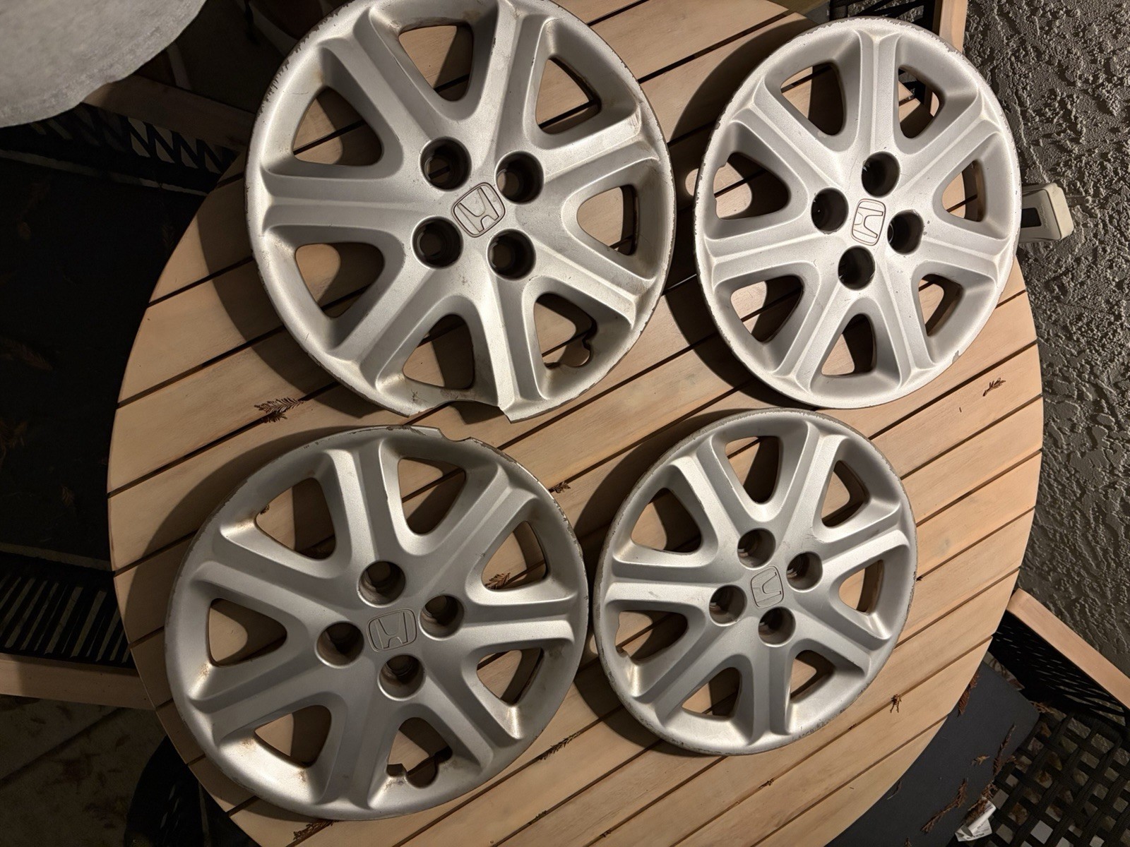 2003-2005 Honda Civic Hubcap Set Of 4 - OEM 44733-S5D-A30