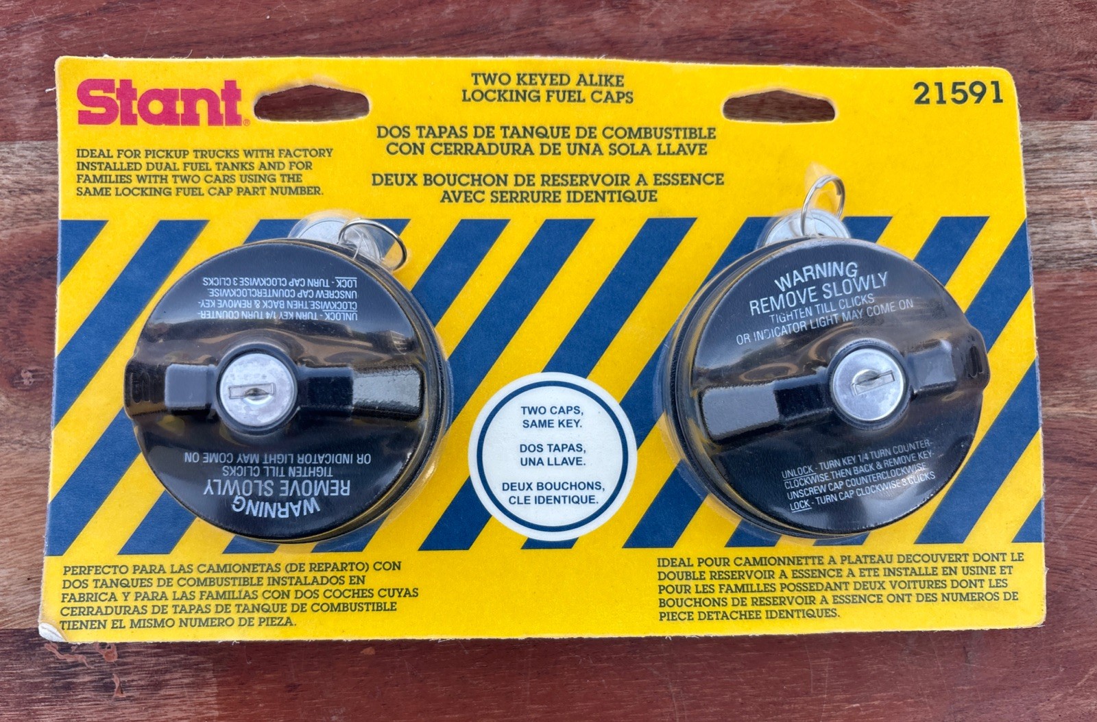 ( Lot Of 2) Brand New Stant 21591 Locking Fuel Caps ( Lot Of 2) Brand New Stant 21591 Locking Fuel Caps