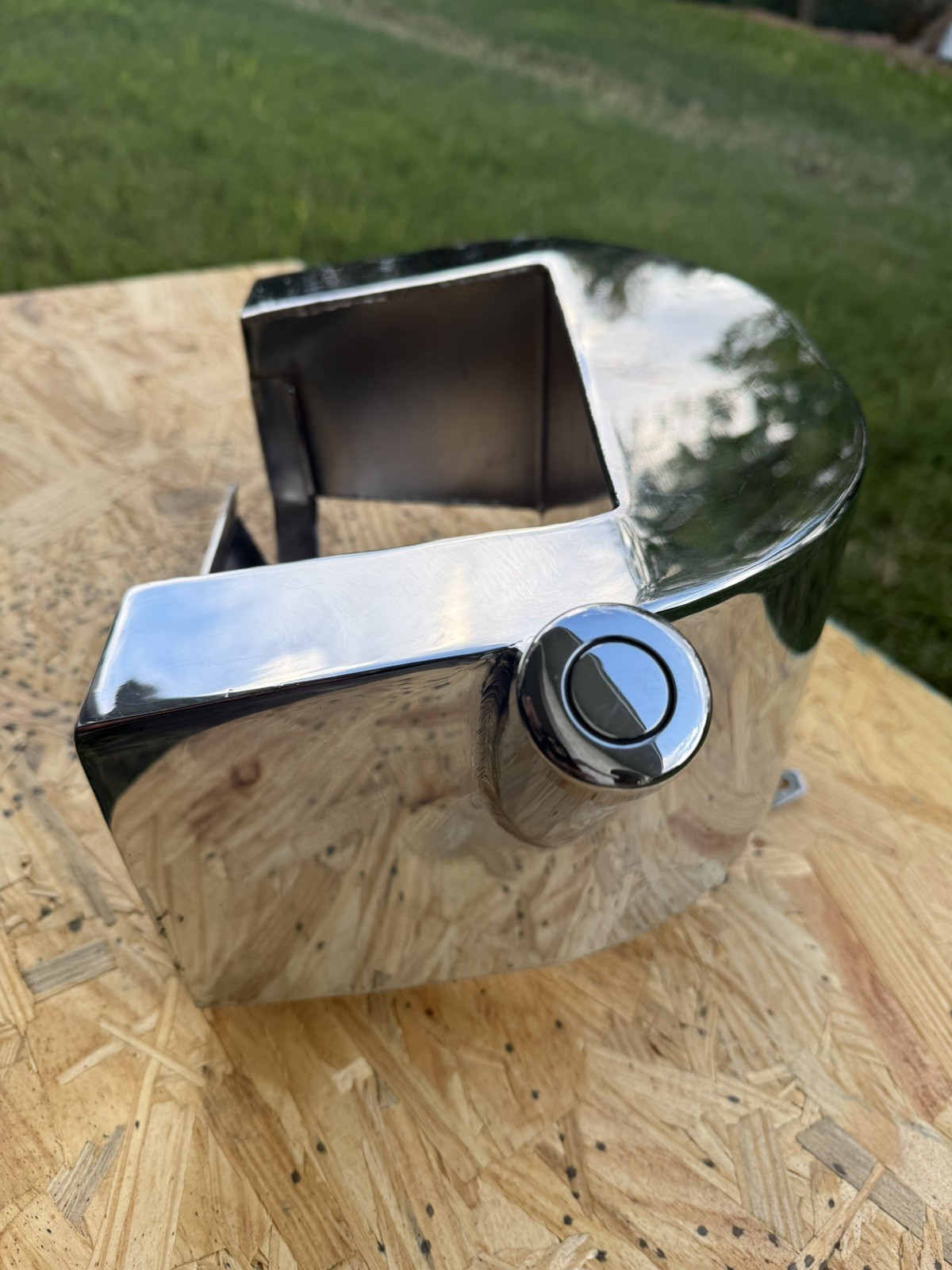 Harley Shovelhead Oil Tank Horseshoe Style FL FLH Swingarm Rare Oil Filter Mount Harley Shovelhead Oil Tank Horseshoe Style FL FLH Swingarm Rare Oil Filter Mount