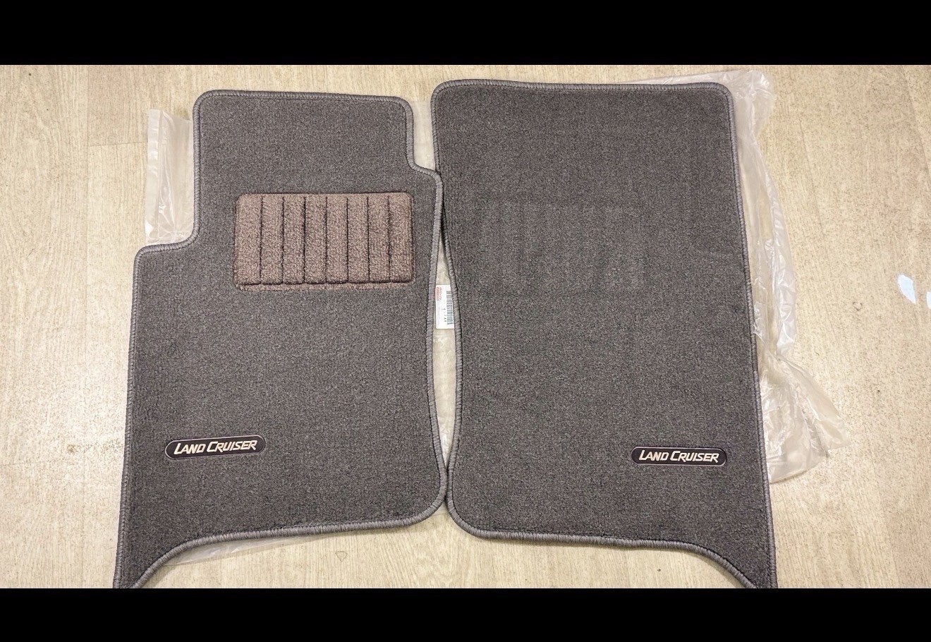 Toyota Land Cruiser 1998-2002 Gray Carpet Floor Mat Set Of 3 PT206-60012-01 OEM