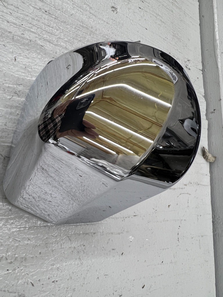 2010- Harley Davidson Ultra Classic Touring Horn with Chrome Cover
