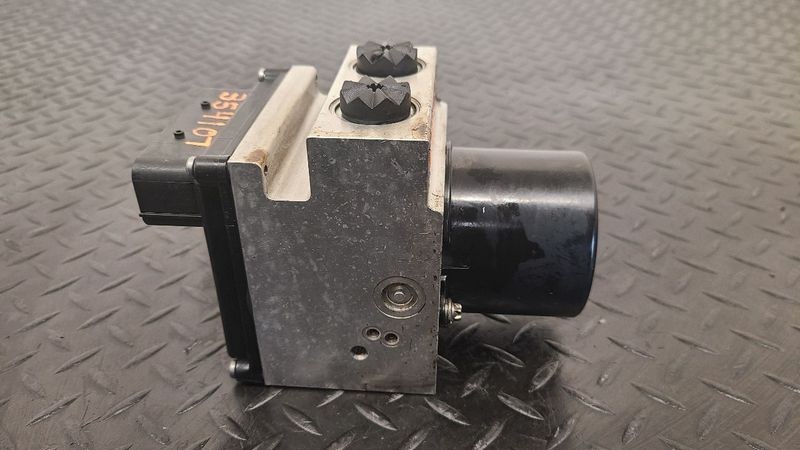 2011-2014 FORD E150 VAN ABS Anti-Lock Brake Assembly 4 Wheel OEM With Warranty