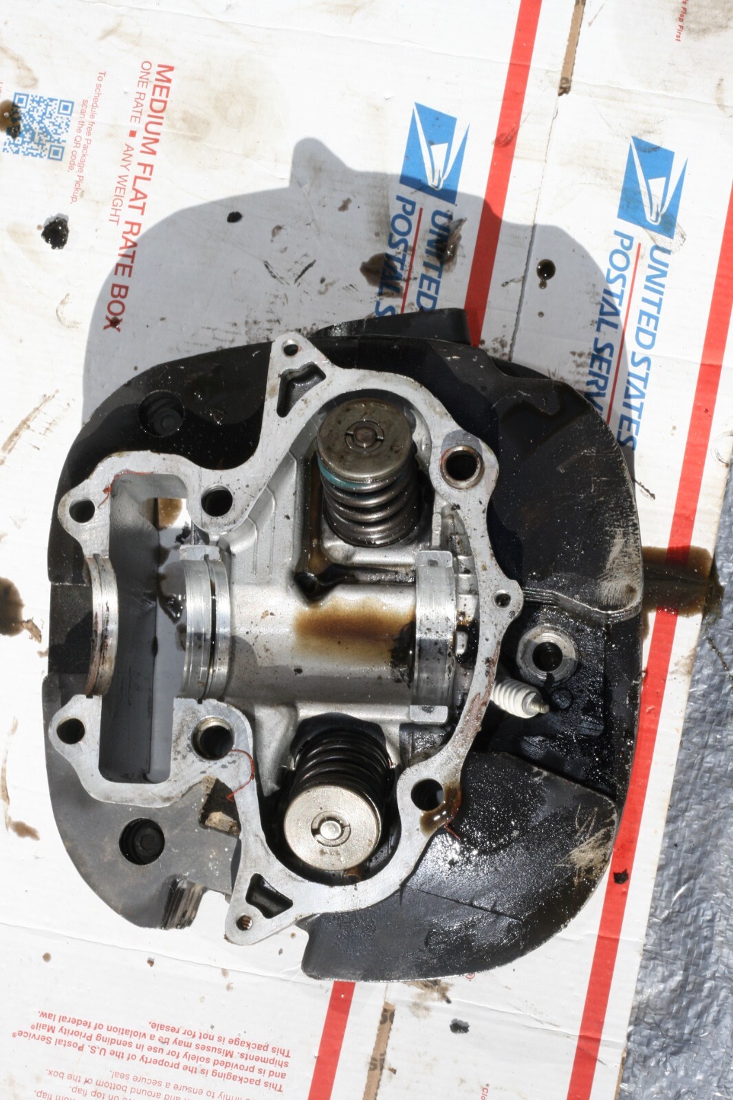 1975-76 Yamaha TT500G OEM CYLINDER HEAD 1975-76 Yamaha TT500G OEM CYLINDER HEAD