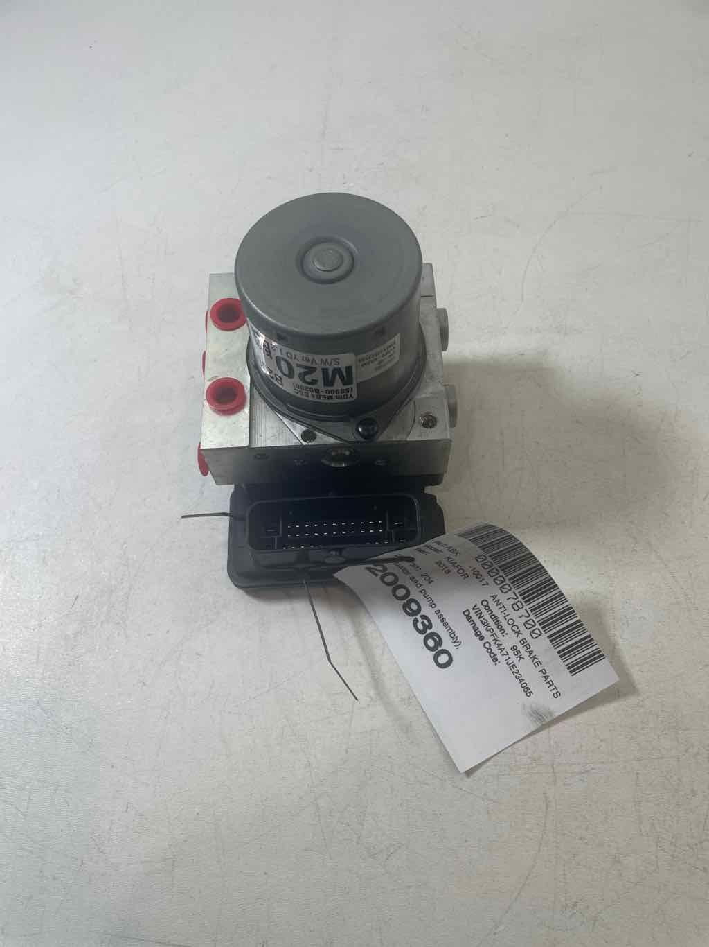 2017-2018 Kia Forte ABS Pump Actuator Assembly w/o Automatic Braking