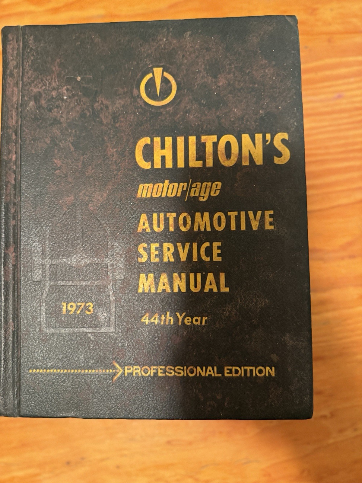 1973 Chilton's Motor Age Automotive Service Manual – 44th Year Professional Ed 1973 Chilton's Motor Age Automotive Service Manual – 44th Year Professional Ed