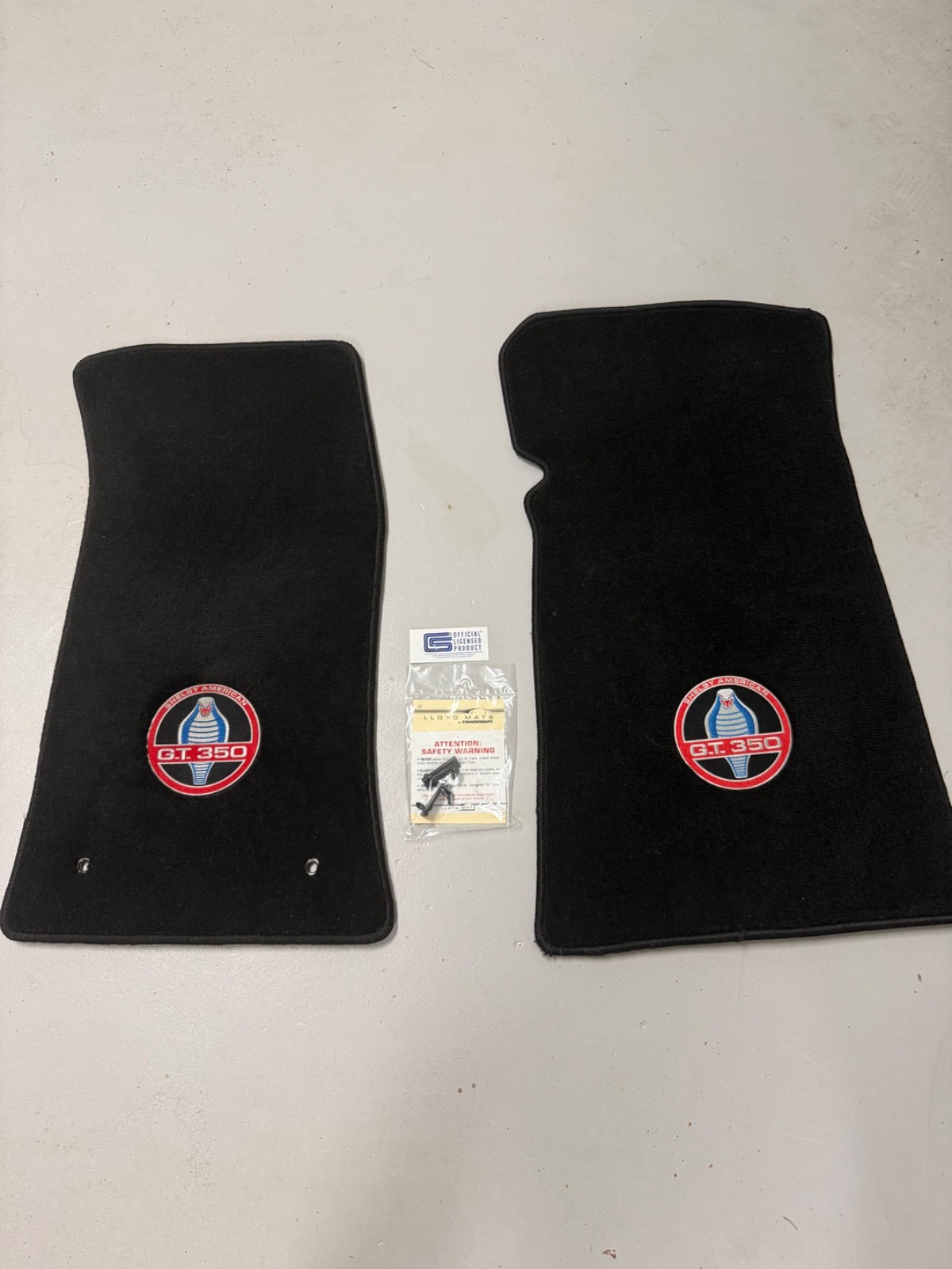 Lloyd Shelby American GT350  Black Front Floor Mats Pre-Owned