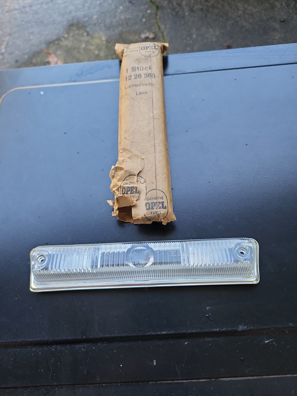 1964 1965 Opel Sport Coupe Park Lens Germany Genuine NOS GM 1226365 OEM Part 1964 1965 Opel Sport Coupe Park Lens Germany Genuine NOS GM 1226365 OEM Part