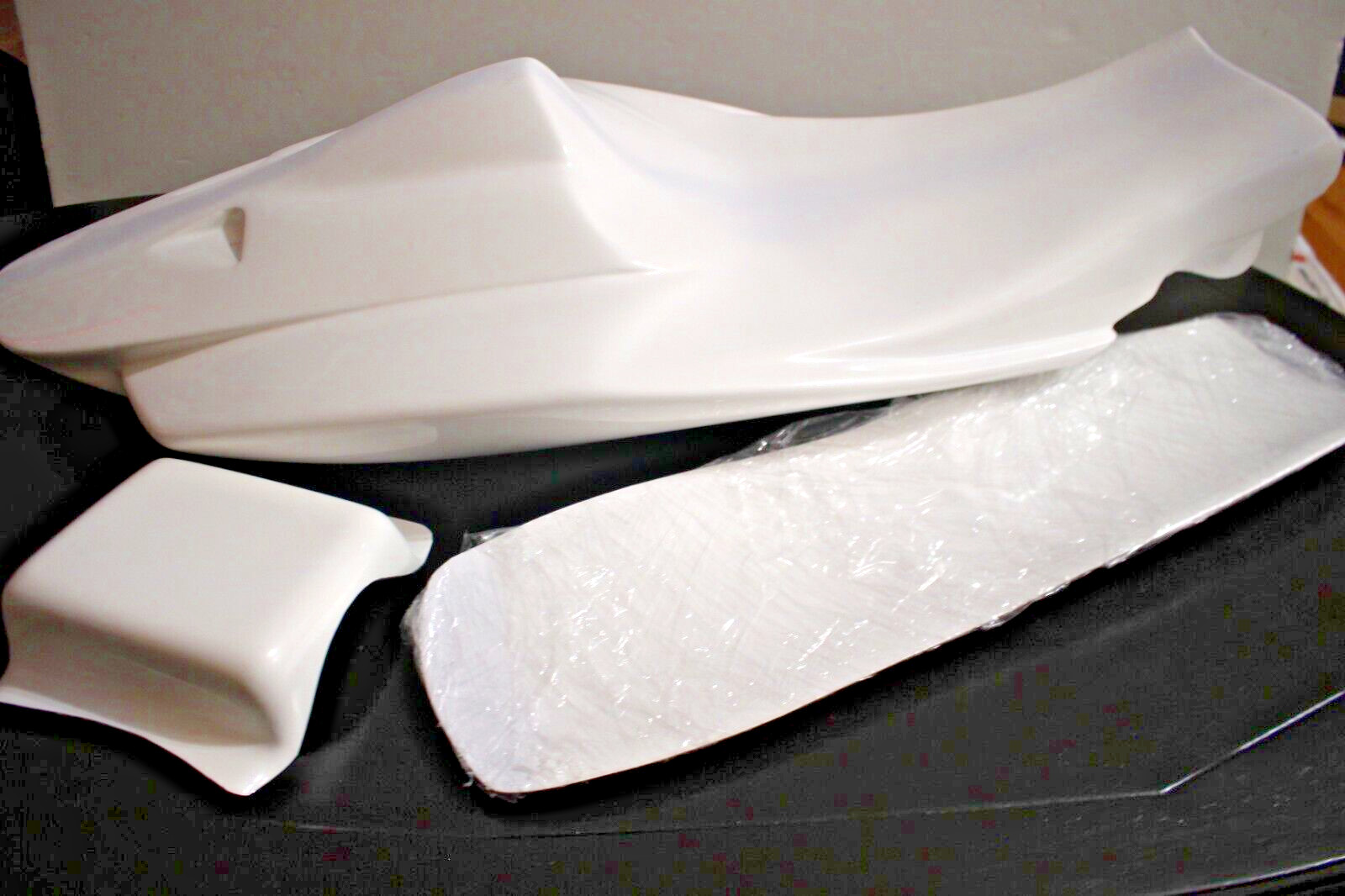 PRO-FIBER RACE BODYWORK MOTORCYCLE 3 PIECES PRO-FIBER RACE BODYWORK MOTORCYCLE 3 PIECES