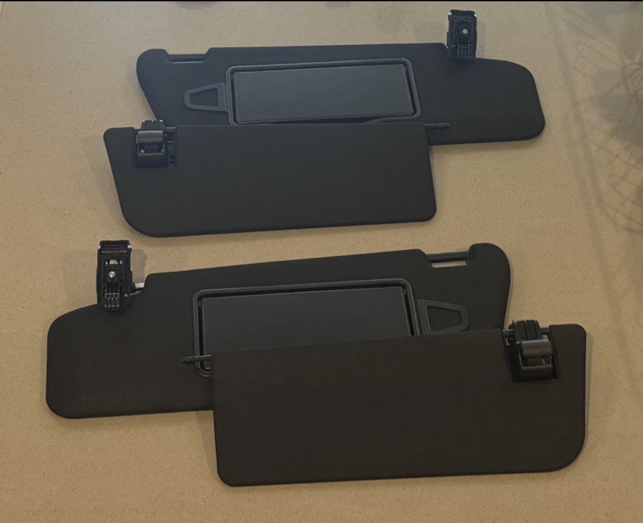 2010-2016 Mercedes W212 E350 E550 Sunvisor Sun Visors Pair Set Black 2010-2016 Mercedes W212 E350 E550 Sunvisor Sun Visors Pair Set Black
