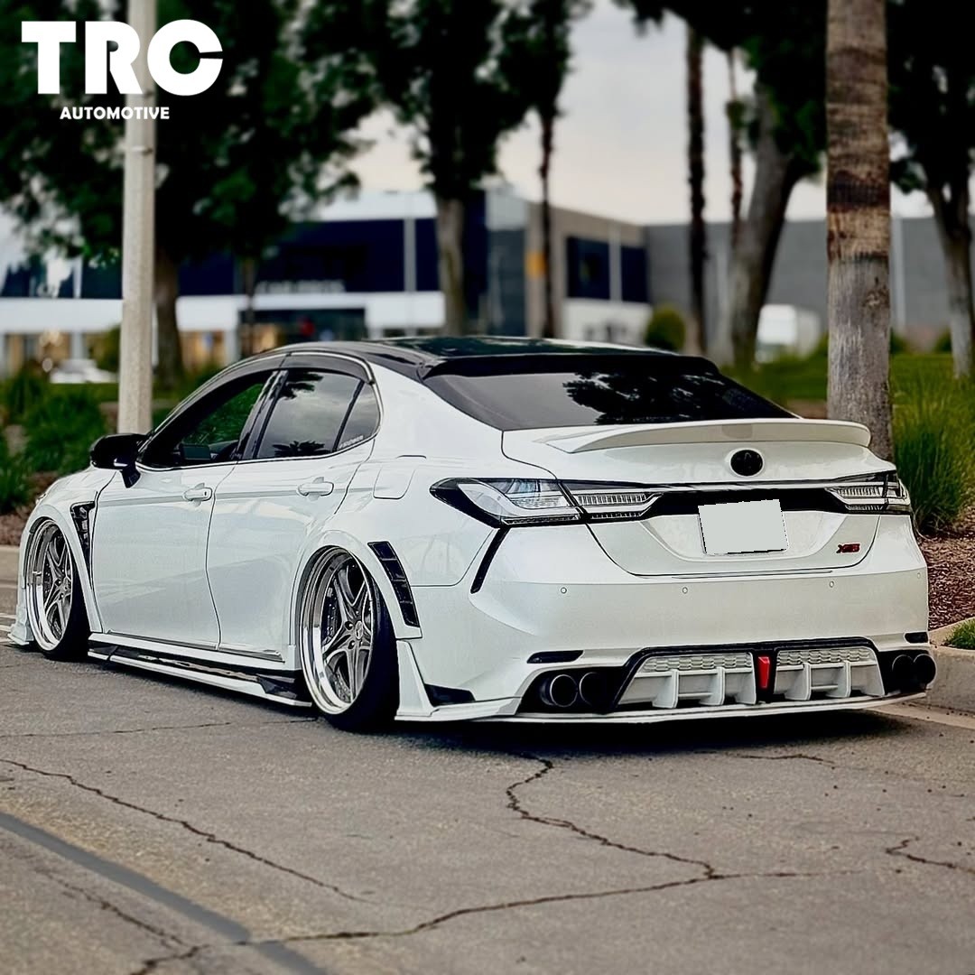 BMW Style LED Tail Lights For 2018-2024 Toyota Camry w/ Center Light Clear White BMW Style LED Tail Lights For 2018-2024 Toyota Camry w/ Center Light Clear White