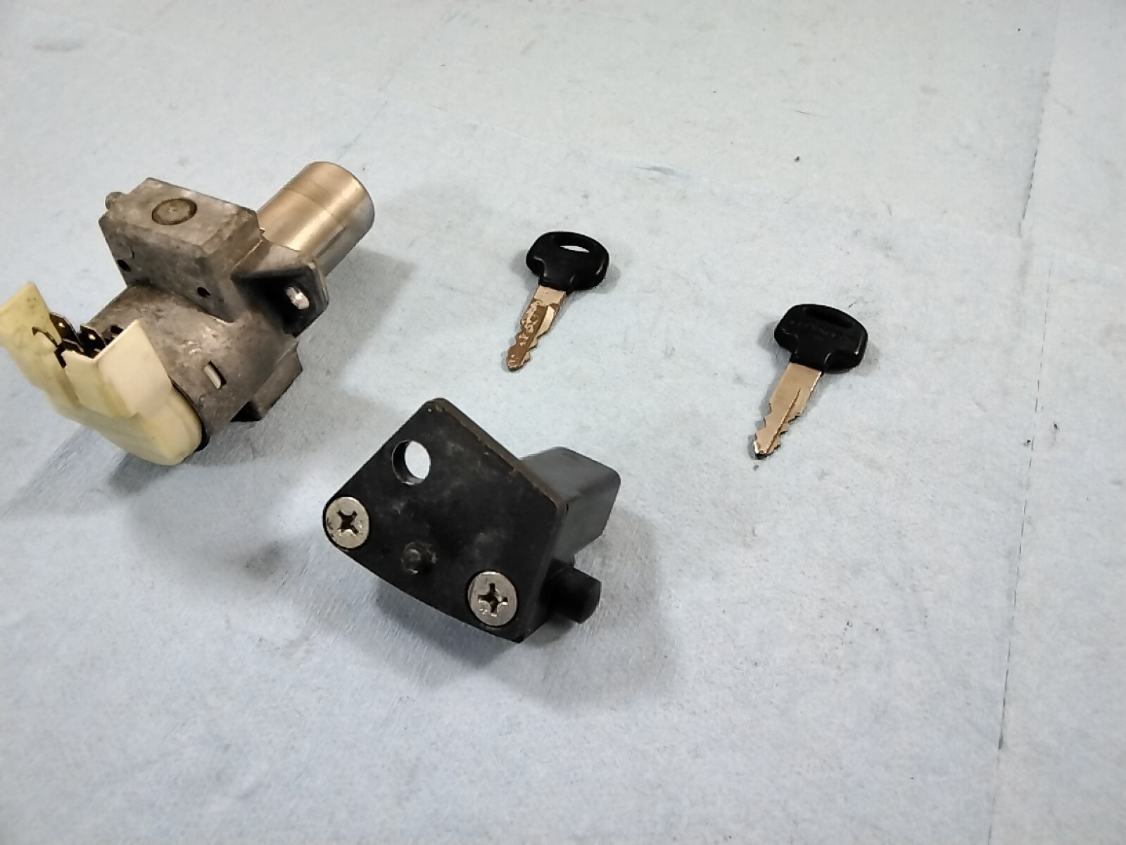 1978-1981 Honda CX500 Lock Set Key Ignition Switch Helmet Lock Custom CX 500 DLX