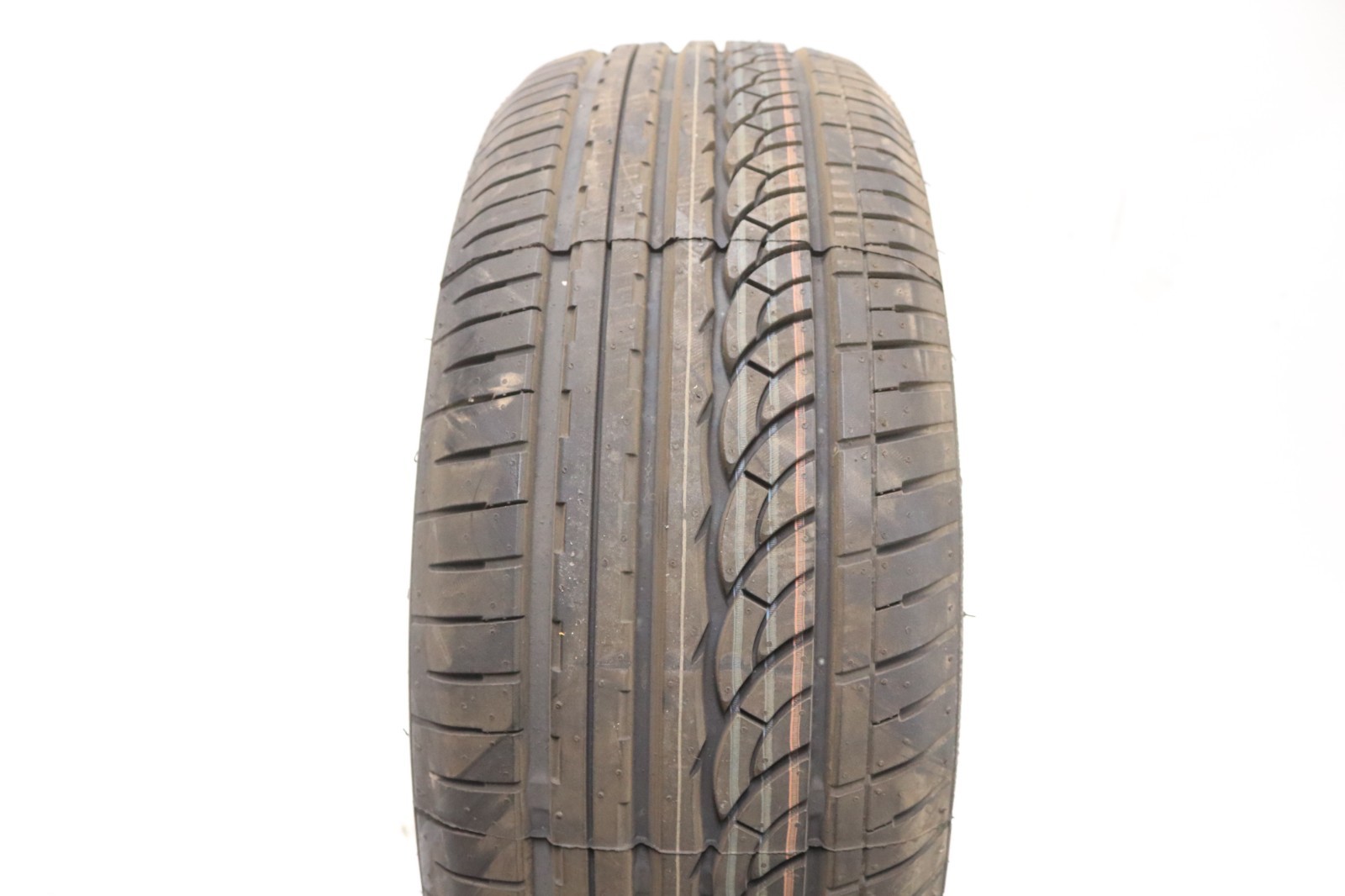 Set of 4 Take Off 195/55R15 Nankang AS-1 - 85V - 9.5/32 Set of 4 Take Off 195/55R15 Nankang AS-1 - 85V - 9.5/32
