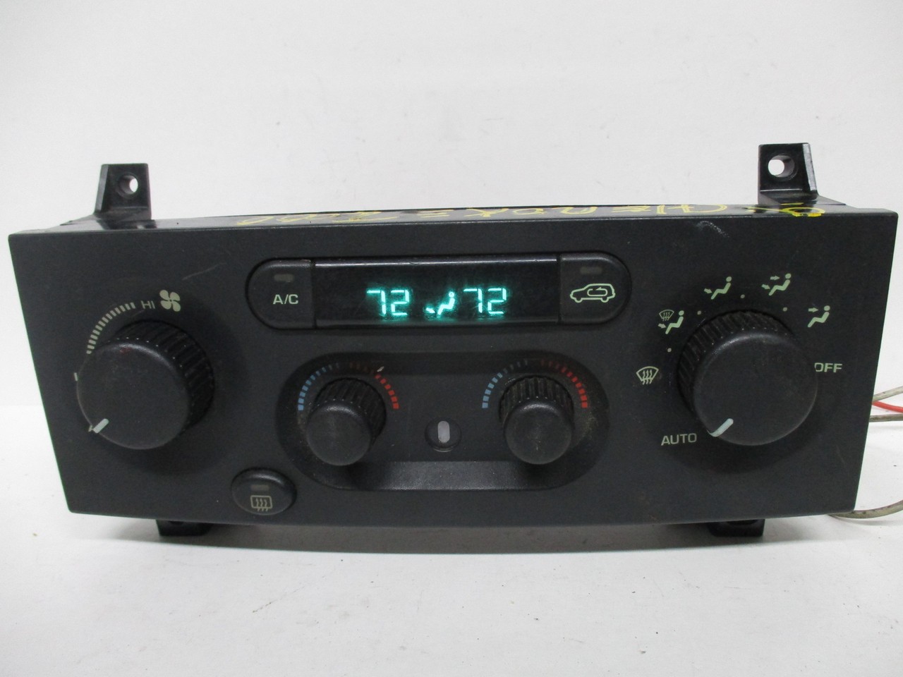 1999-2001 Jeep Grand Cherokee Auto Digital Climate Control 55115903 OEM REMAN