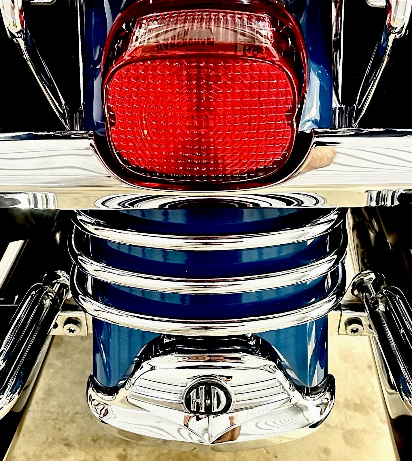 Harley-Davidson Touring Chrome Rail 1994-2008 chrome triple bar FLHRCI FLH Harley-Davidson Touring Chrome Rail 1994-2008 chrome triple bar FLHRCI FLH