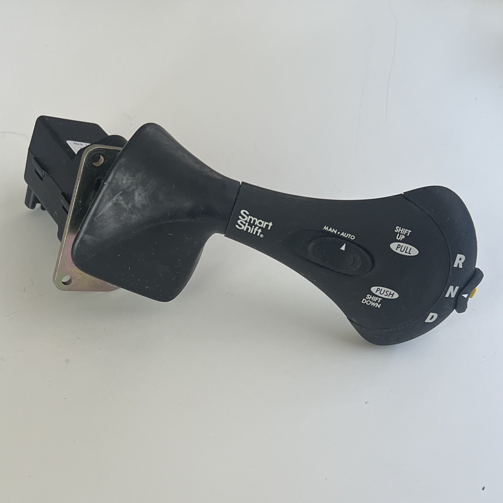 Freightliner, Smart Shift FL-PN 06-44141-200  Black  Freightliner, Smart Shift FL-PN 06-44141-200  Black 