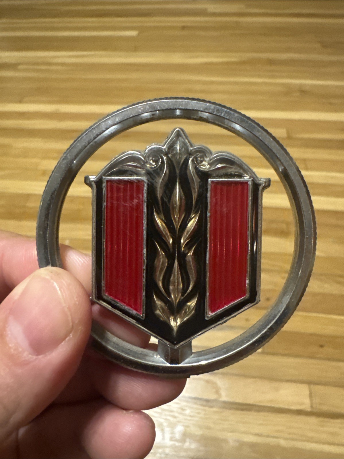 1974-1977 Chevy Malibu El Camino Header Panel Emblem Hood Ornament Original VTG