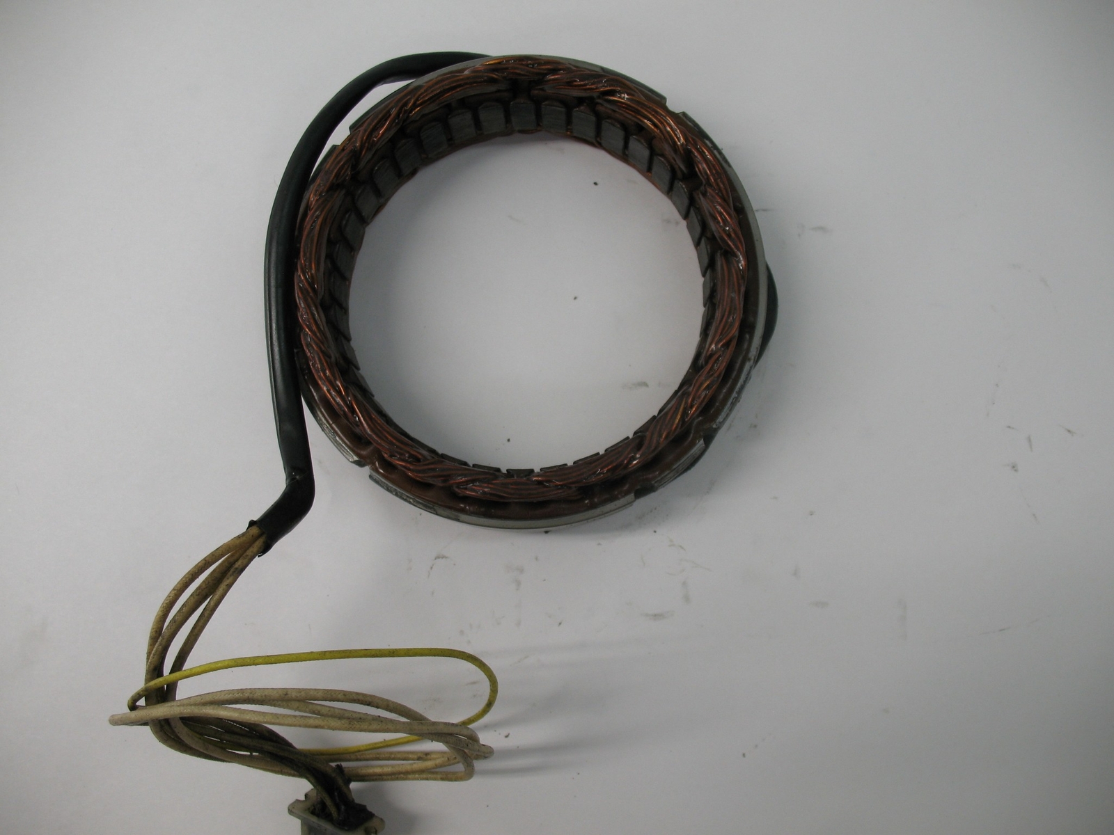 78-79 YAMAHA XS1100 E STATOR GENERATOR MAGNETO ALTERNATOR 