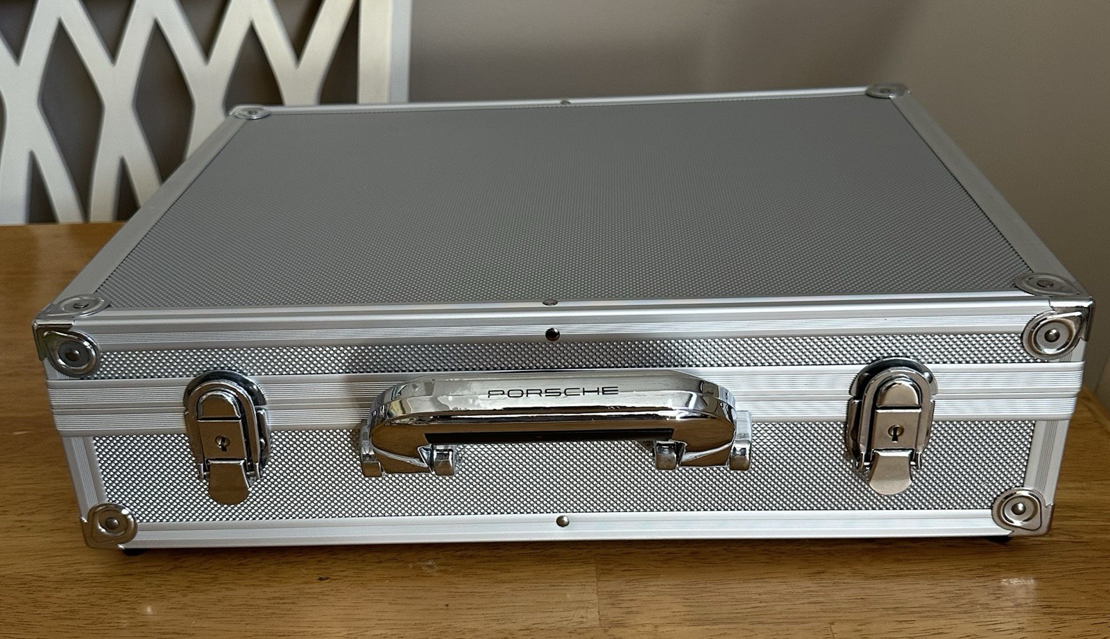 Porsche Car Care Kit Rare VTG 911 Silver Briefcase Genuine Cleaning RARE READ Porsche Car Care Kit Rare VTG 911 Silver Briefcase Genuine Cleaning RARE READ