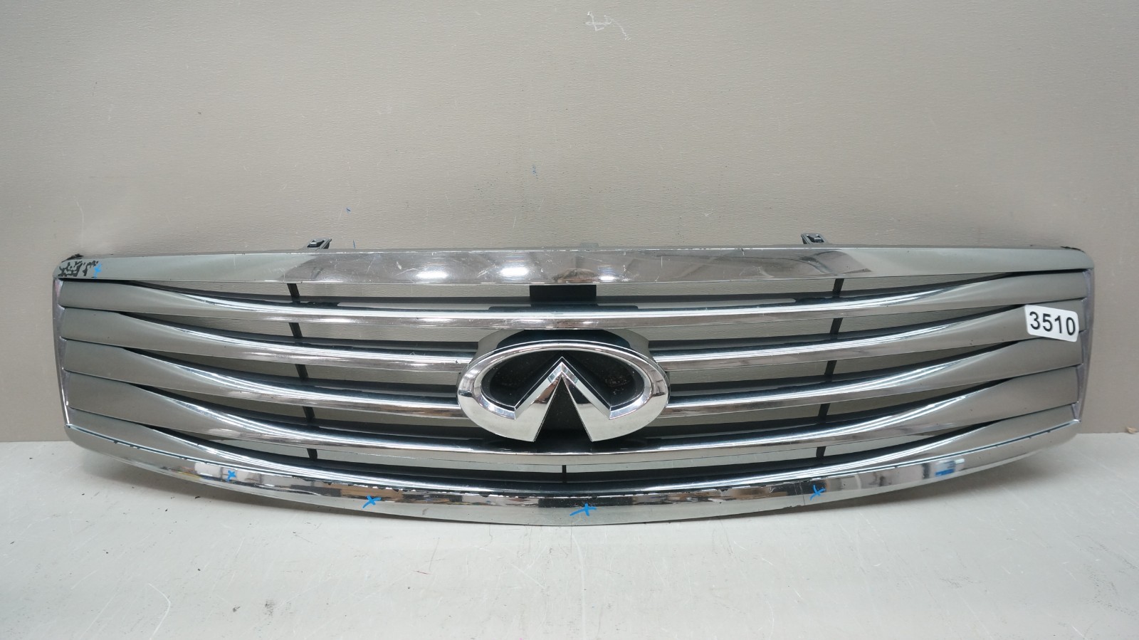 2007-2009 INFINITI G35 G37 FRONT GRILLE OEM 62070-JK600