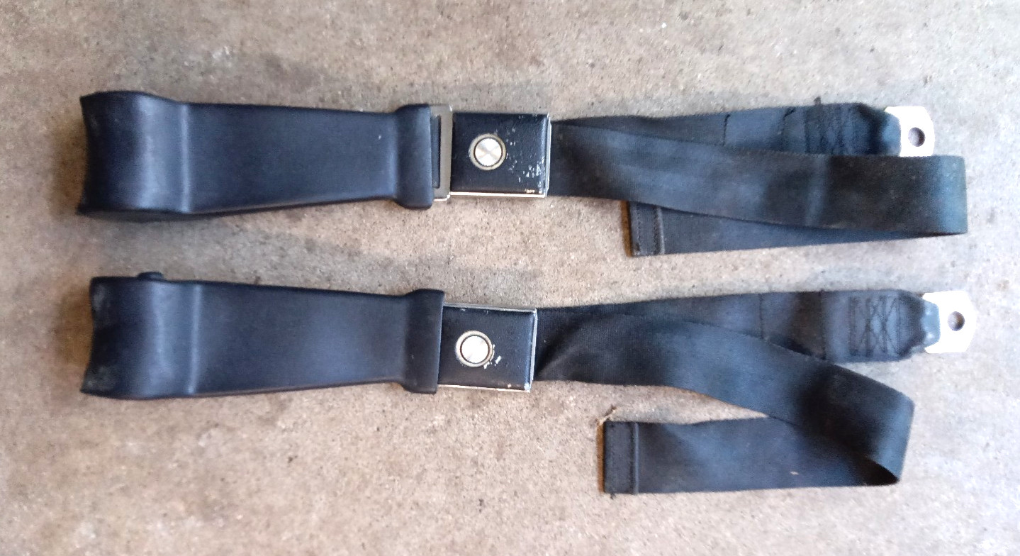 Vintage 1967 Ford Mustang Cougar Deluxe Seat Belt Retractors Black Vintage 1967 Ford Mustang Cougar Deluxe Seat Belt Retractors Black