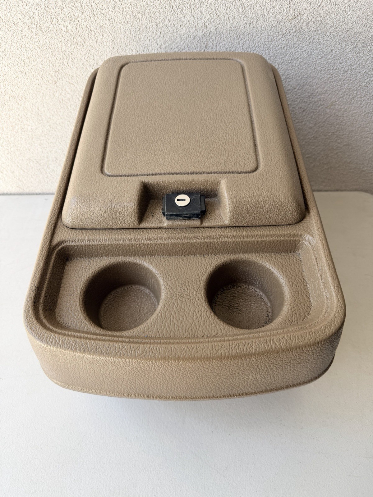 80-91 Ford F150 F250 Bronco BROWN Center Console (NO KEY) 80-91 Ford F150 F250 Bronco BROWN Center Console (NO KEY)