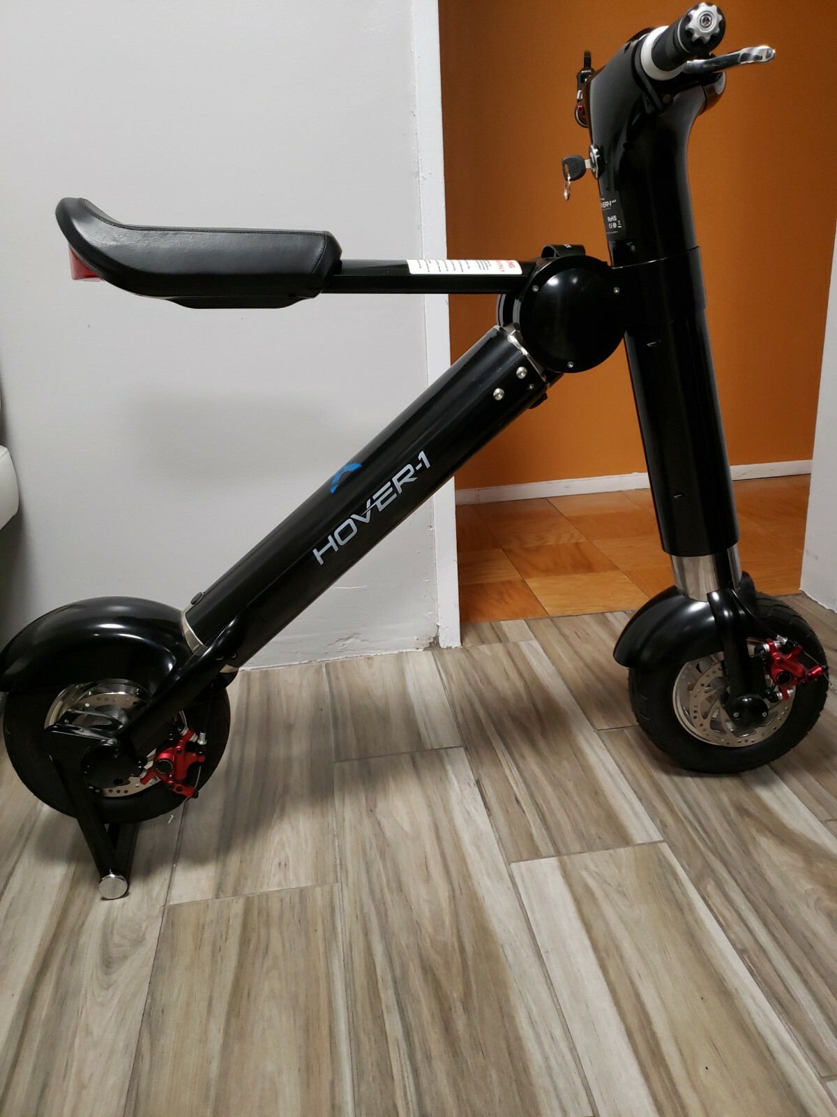 Used Four Times Hover 1 Electric Scooter Like New Maximum Speed 20 Miles An Hour Used Four Times Hover 1 Electric Scooter Like New Maximum Speed 20 Miles An Hour