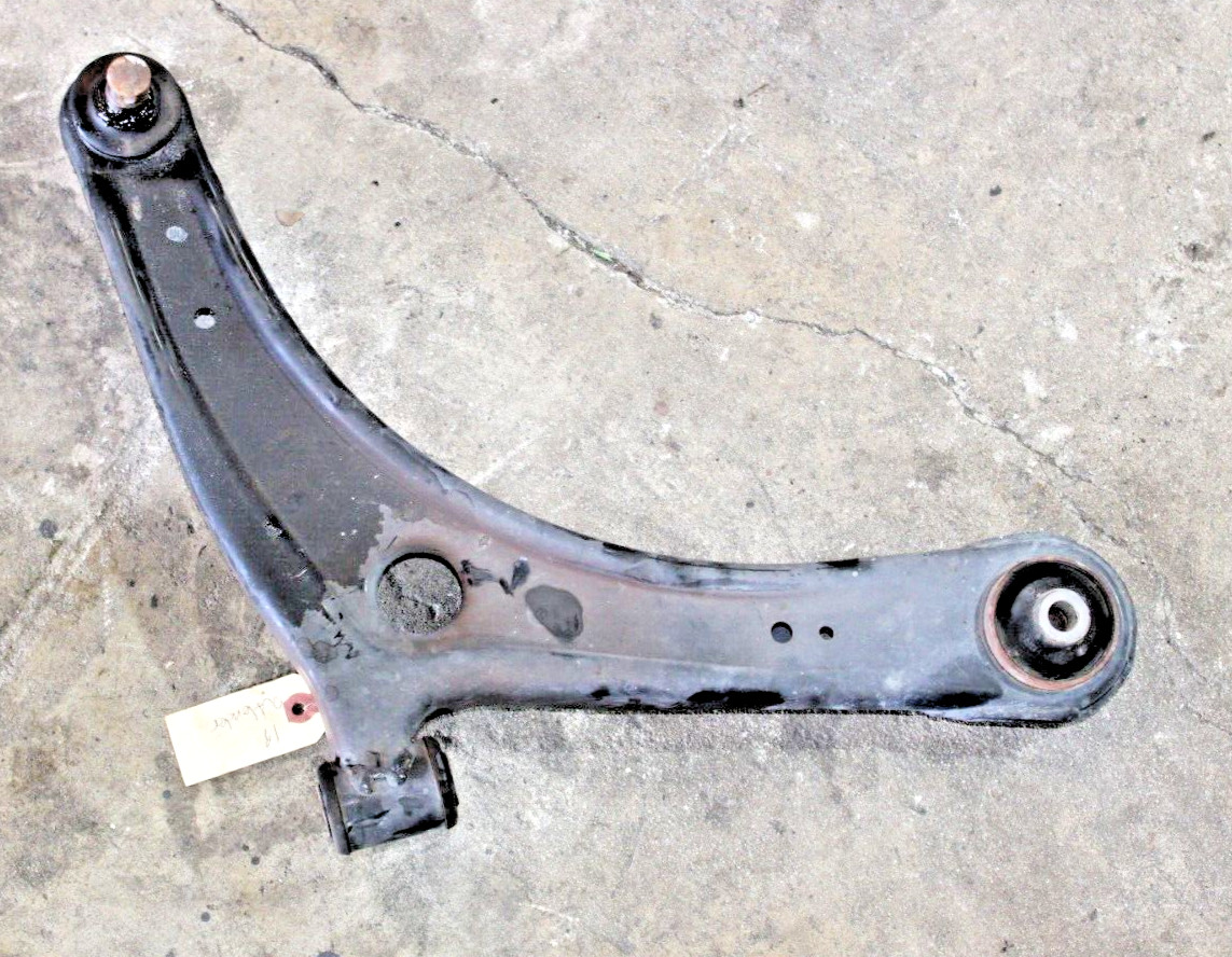 2017-2023 MITSUBISHI OUTLANDER SPORT FRONT RIGHT SIDE LOWER CONTROL ARM OEM 2017-2023 MITSUBISHI OUTLANDER SPORT FRONT RIGHT SIDE LOWER CONTROL ARM OEM