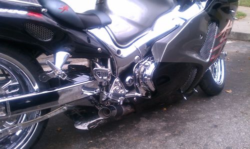 1999 TO 2022 Suzuki Hayabusa with 4 into 1 exhaust. Moto Gp SHORT PIPE (NEW) 1999 TO 2022 Suzuki Hayabusa with 4 into 1 exhaust. Moto Gp SHORT PIPE (NEW)