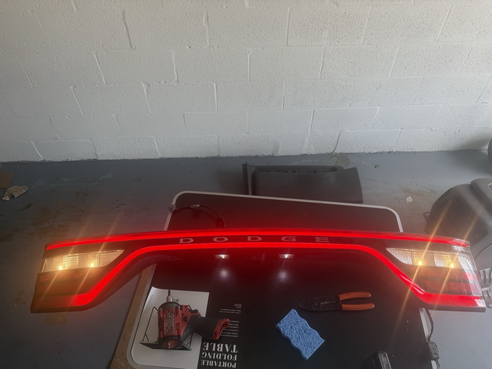 2014-2024 Dodge Durango Trunk Mounted Liftgate Tail Light w/ Back up Camera OEM 2014-2024 Dodge Durango Trunk Mounted Liftgate Tail Light w/ Back up Camera OEM