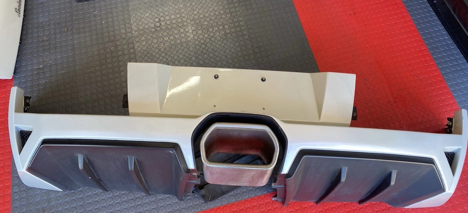 Lamborghini Murcielago LP640 OEM  Rear Bumper Original Ballon White Paint