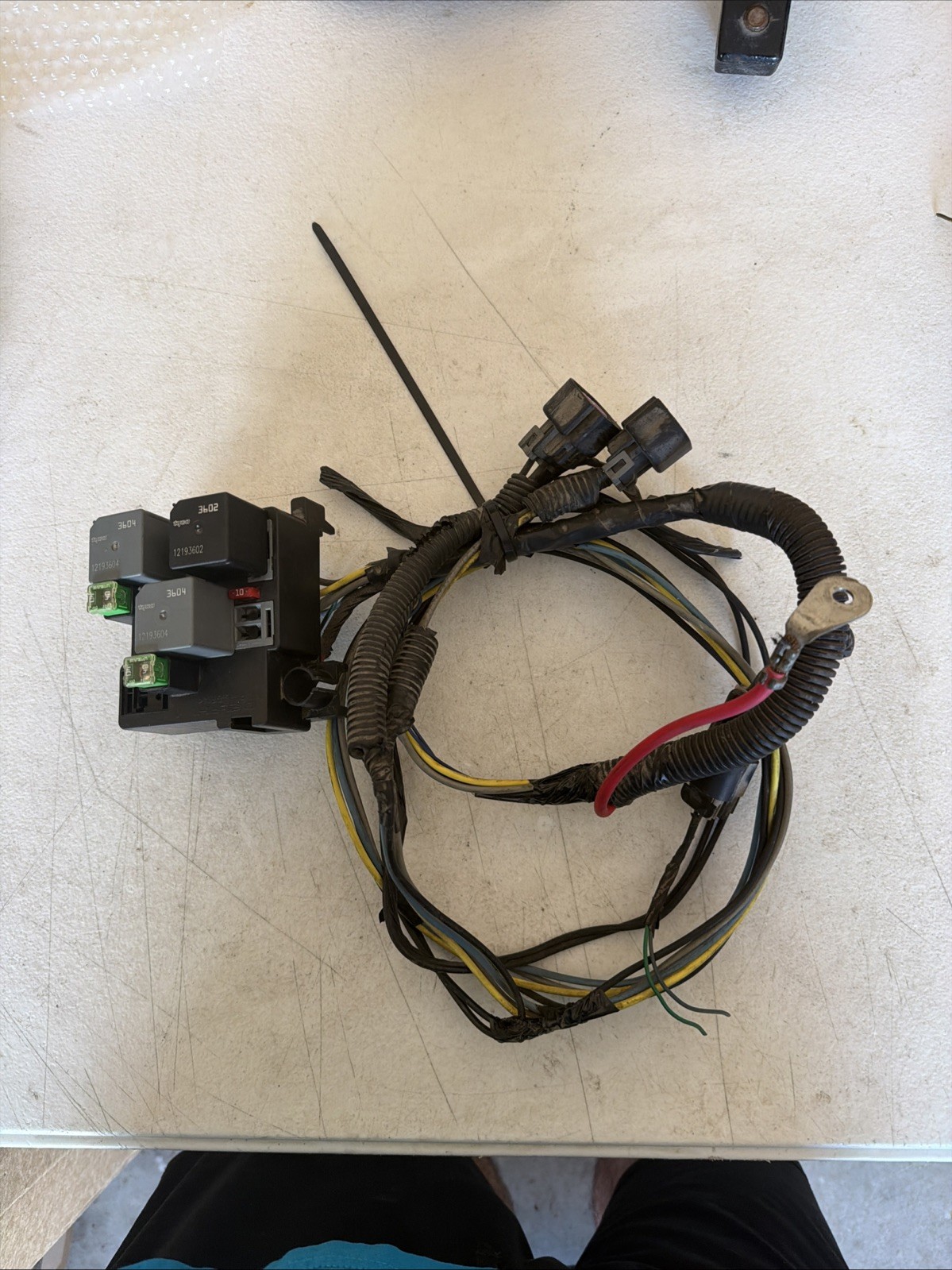 99-06 Silverado Sierra Tahoe Yukon Electric Fan Conversion Factory Harness READ 99-06 Silverado Sierra Tahoe Yukon Electric Fan Conversion Factory Harness READ