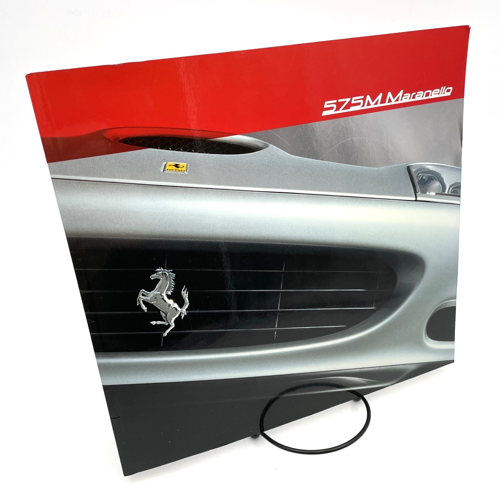 Ferrari 575M Maranello Commercial Sales Brochure 2002 Italian Text Ferrari 575M Maranello Commercial Sales Brochure 2002 Italian Text