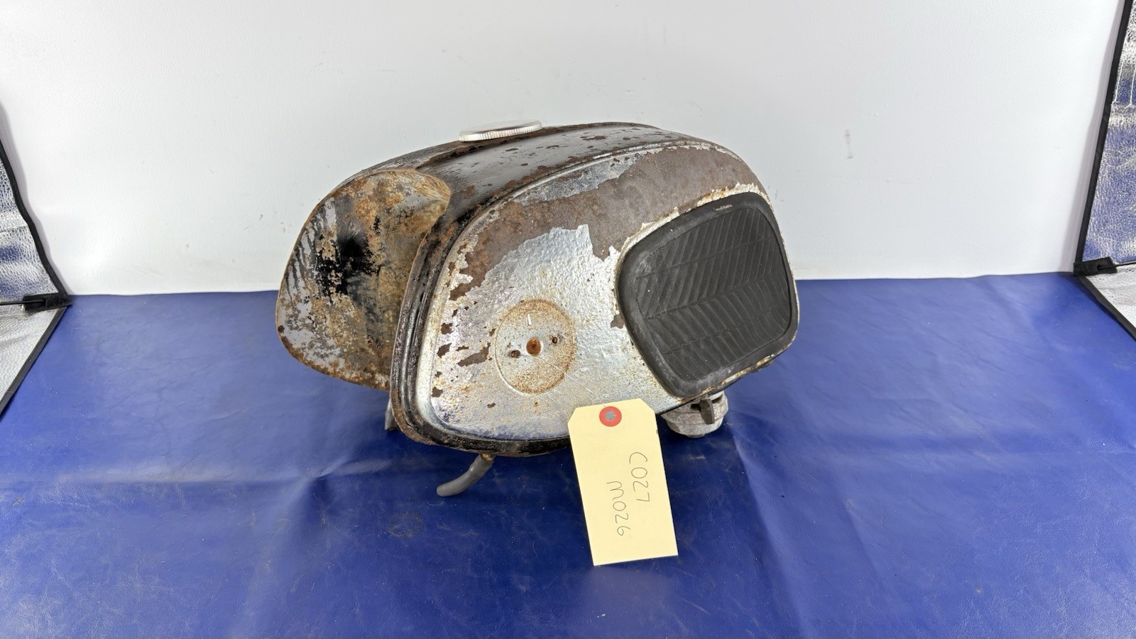 1960-1969 Honda Dream Motorcycle Fuel Tank 