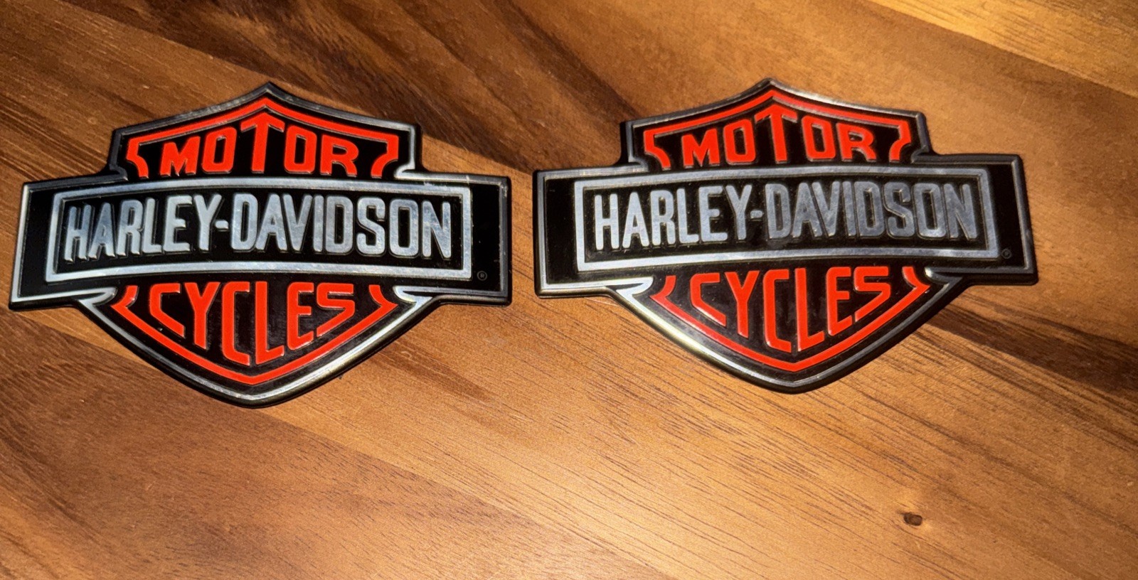 Oem 1979 Harley-Davidson Sportster Soft Tail Fuel Tank Emblems/Badges Left Right Oem 1979 Harley-Davidson Sportster Soft Tail Fuel Tank Emblems/Badges Left Right