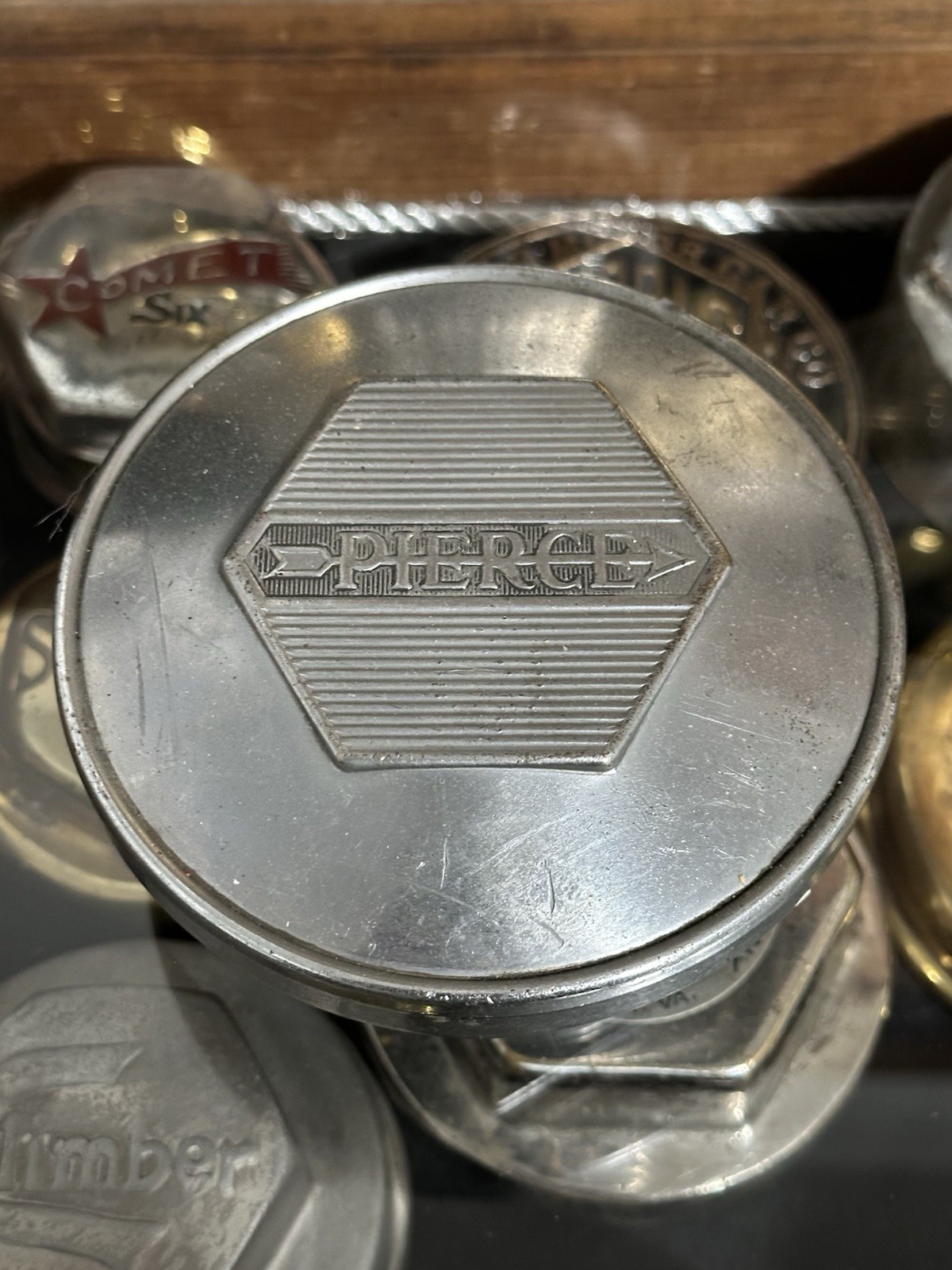 💥1929 Pierce Arrow Brass Threaded Screw-on Hubcap Hub Grease Wheel Cap 1920’s💥 💥1929 Pierce Arrow Brass Threaded Screw-on Hubcap Hub Grease Wheel Cap 1920’s💥