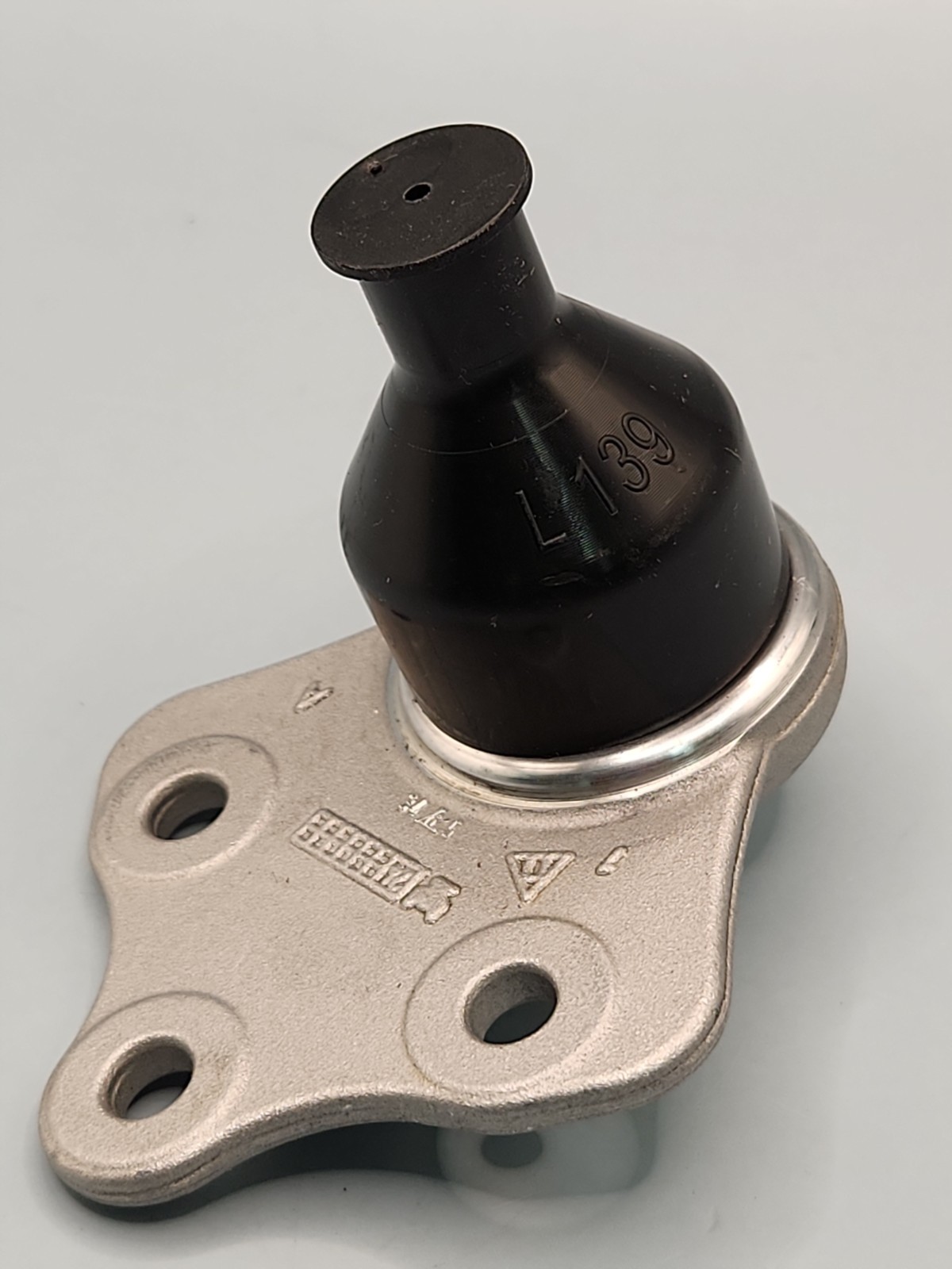 NEW Lemfoerder Ball Joint Front Upper 3093301 NEW Lemfoerder Ball Joint Front Upper 3093301