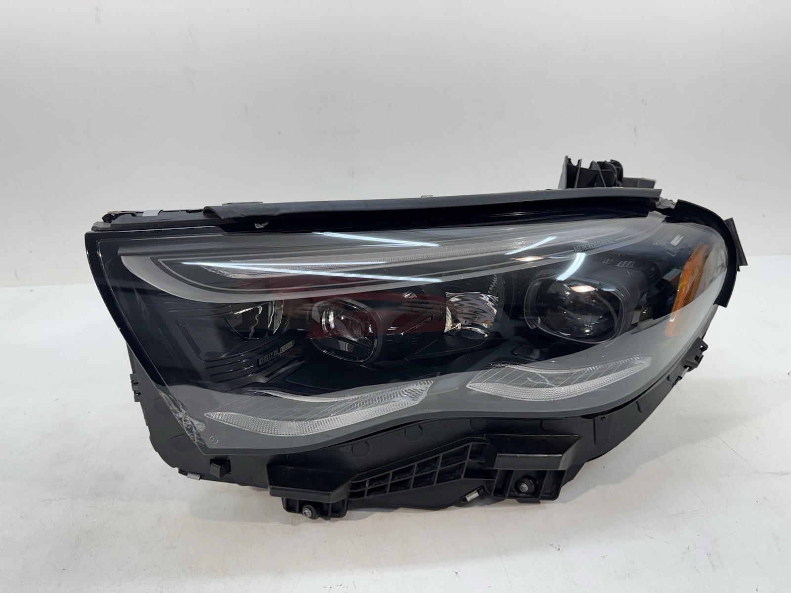 2024-2025 Mercedes Benz E Class E350 Left Driver Full Led Headlight OEM 2024-2025 Mercedes Benz E Class E350 Left Driver Full Led Headlight OEM