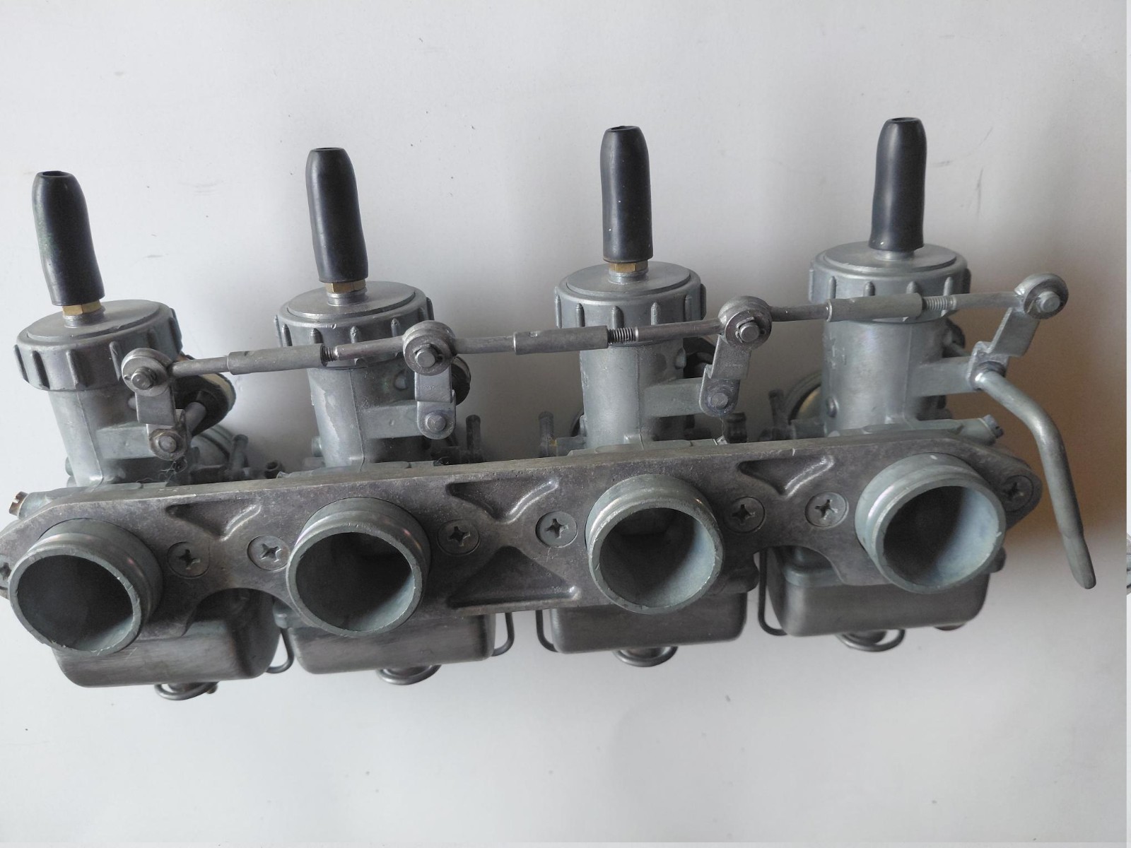 1969 1970 Honda CB750K-K0 carburetors 1969 1970 Honda CB750K-K0 carburetors